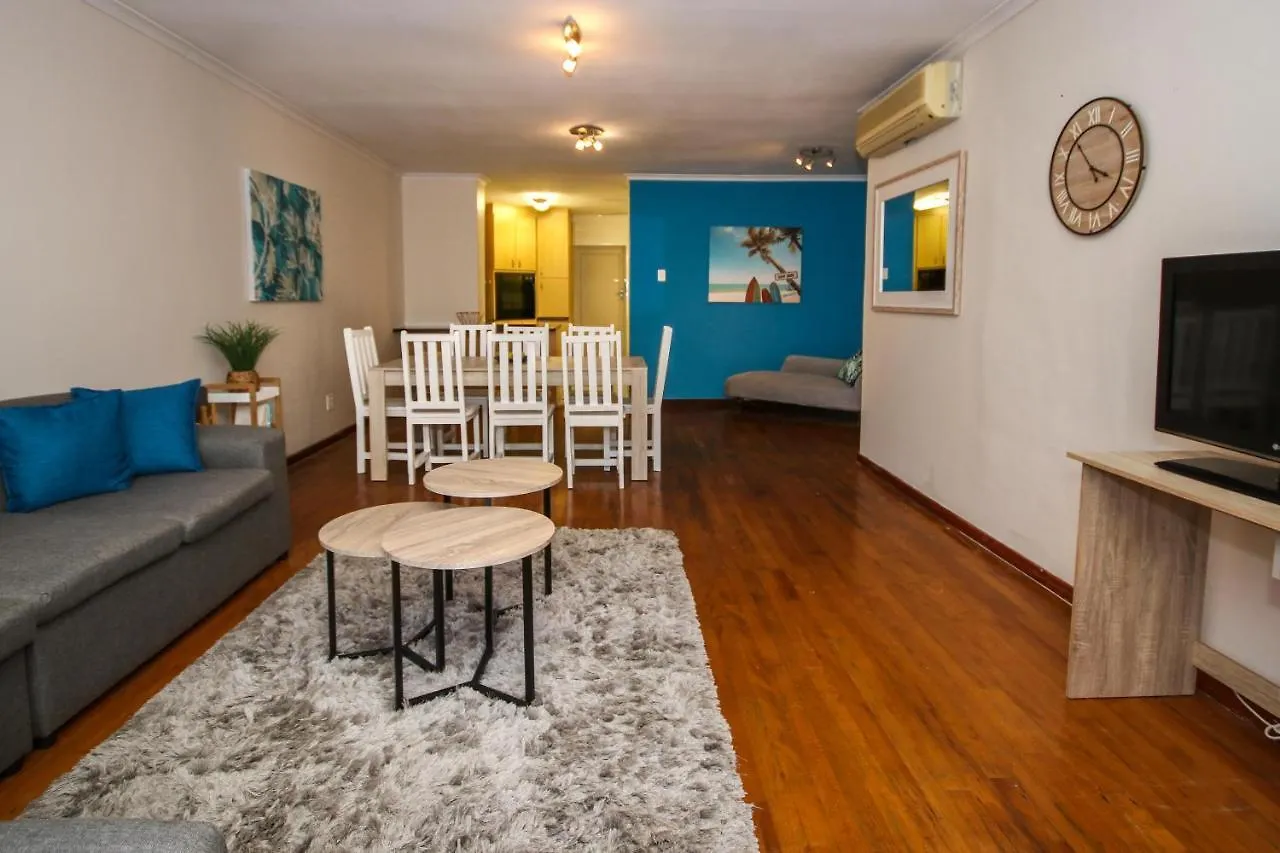 Holiday Home In Sea Point, Fresnaye Cape Town Apartment