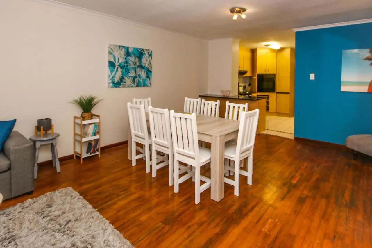 Apartamento Holiday Home In Sea Point, Fresnaye Ciudad del Cabo