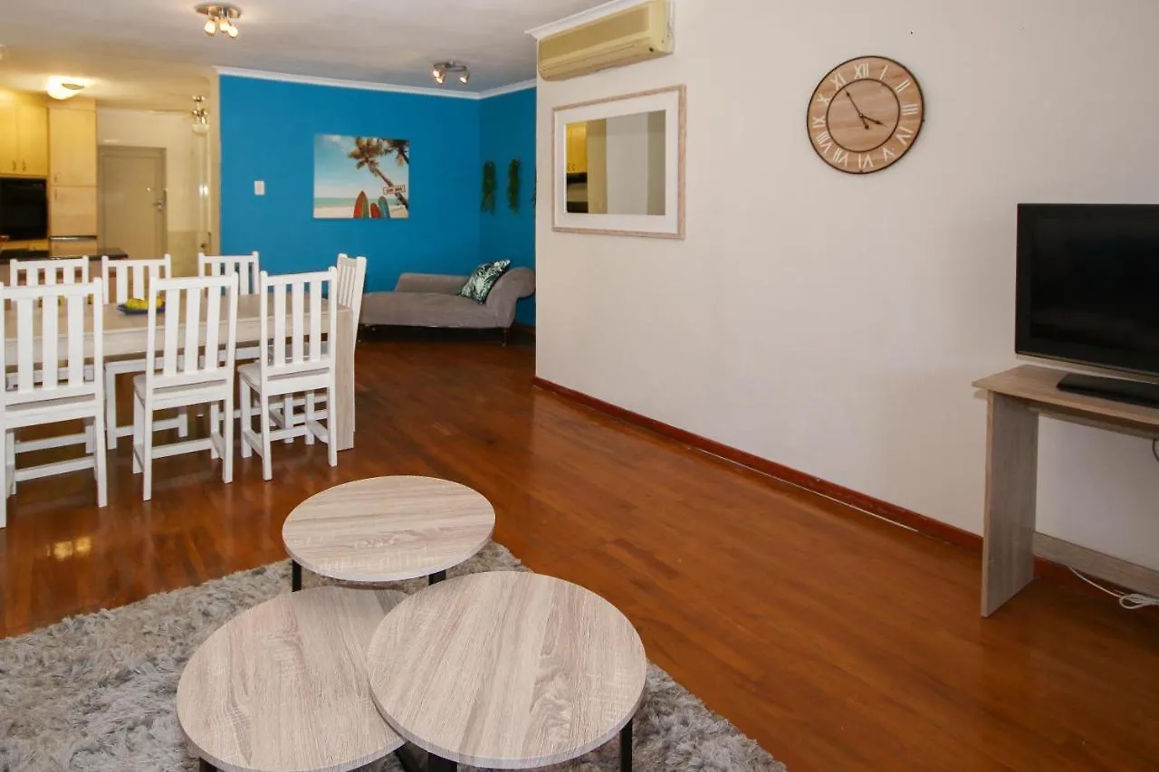 Holiday Home In Sea Point, Fresnaye Cape Town Apartment